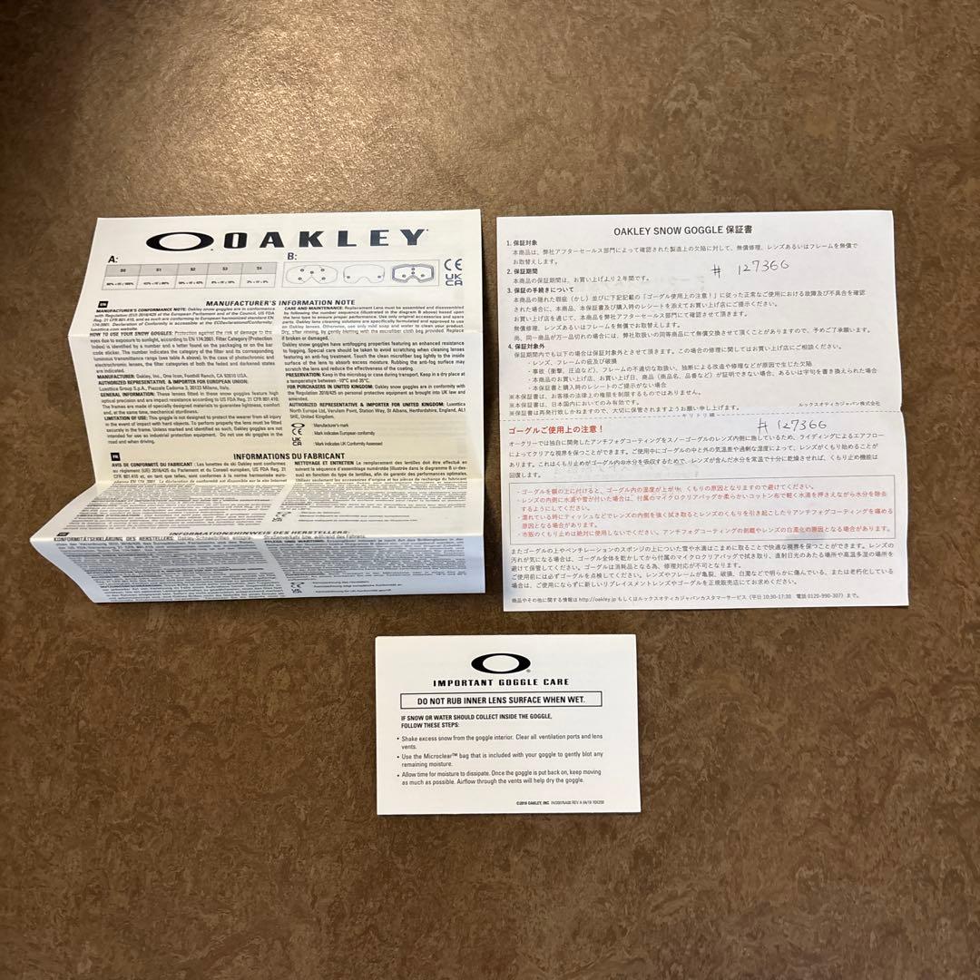 Oakley Flight Trackerゴーグル 収納ケース付き