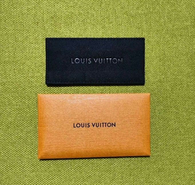 ルイヴィトン　アイシャドウ　LVオンブル23