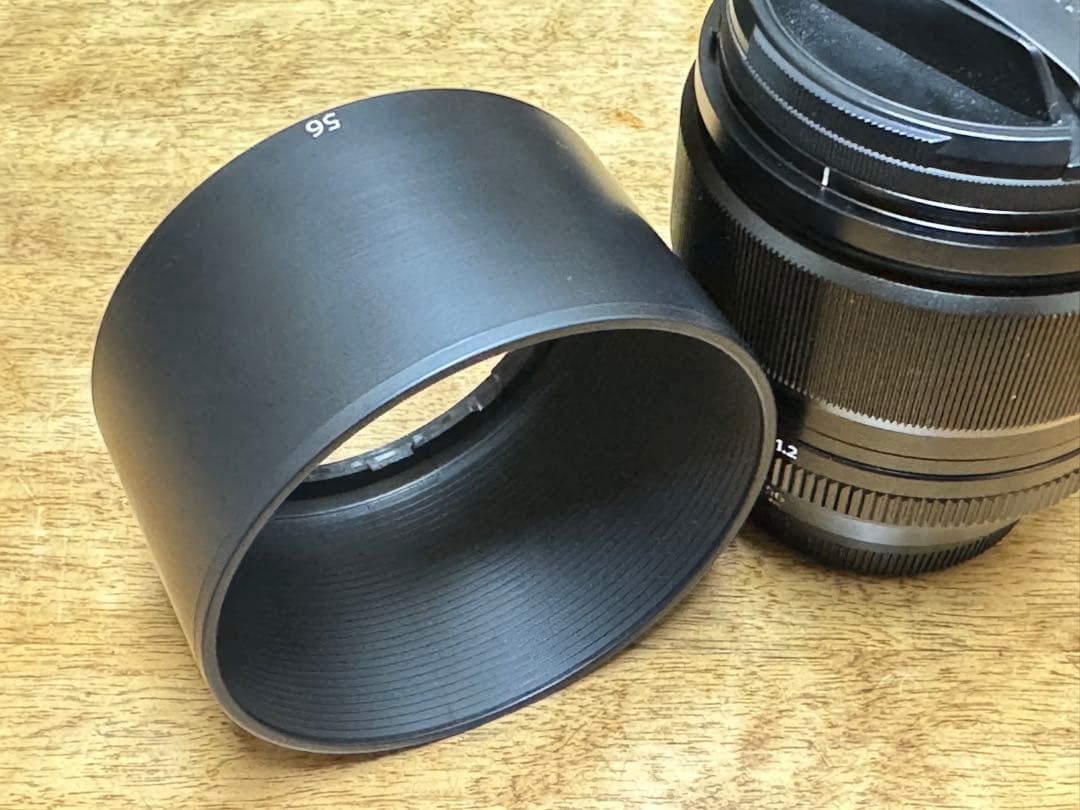 レンズ(単焦点) Fuji film 56mm f1.2 R