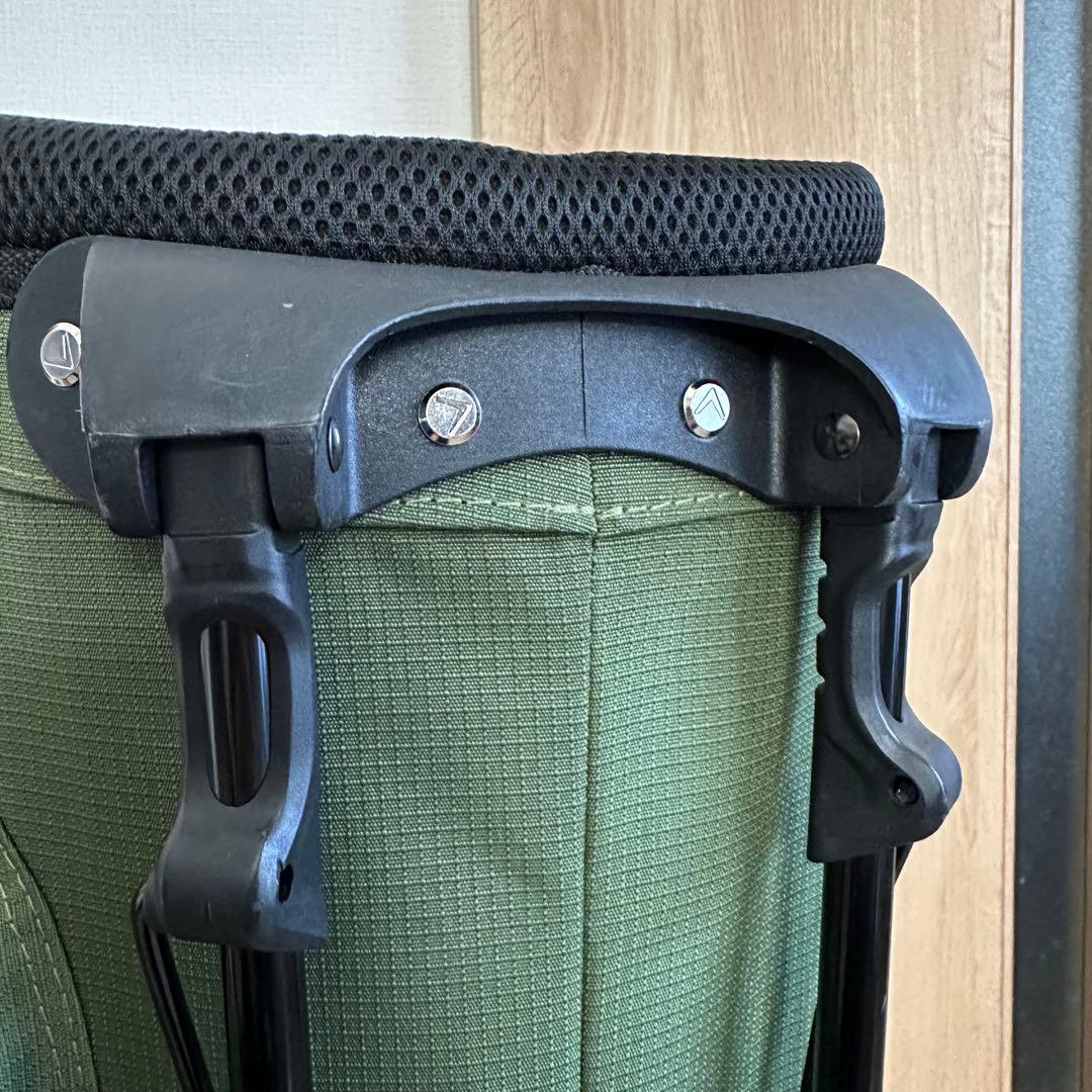 美品 CALLAWAY キャディバッグ 9.5型 スタンド カーキ SS22JM