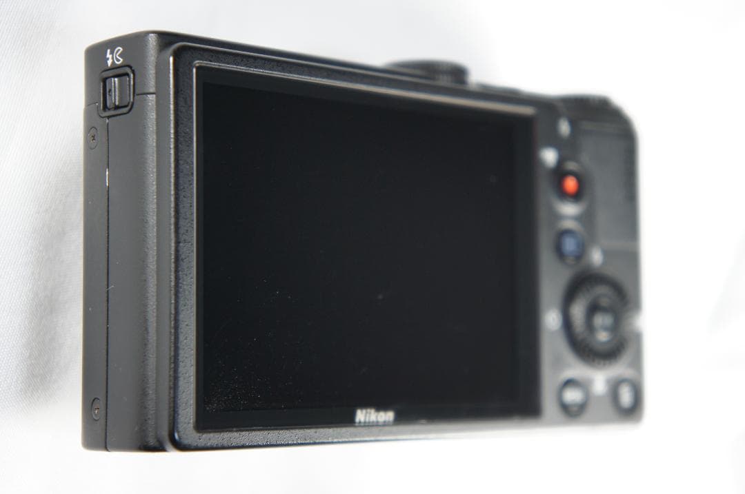 Nikon COOLPIX P310［ブラック］【難あり】