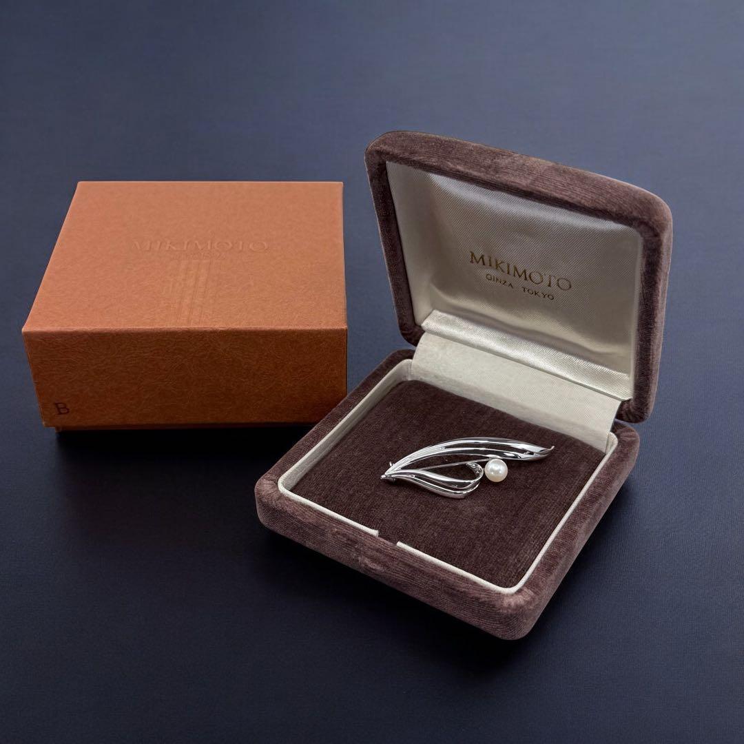 【極上】ミキモト　アコヤ　本真珠　パール　ブローチ　コサージュ　シルバー