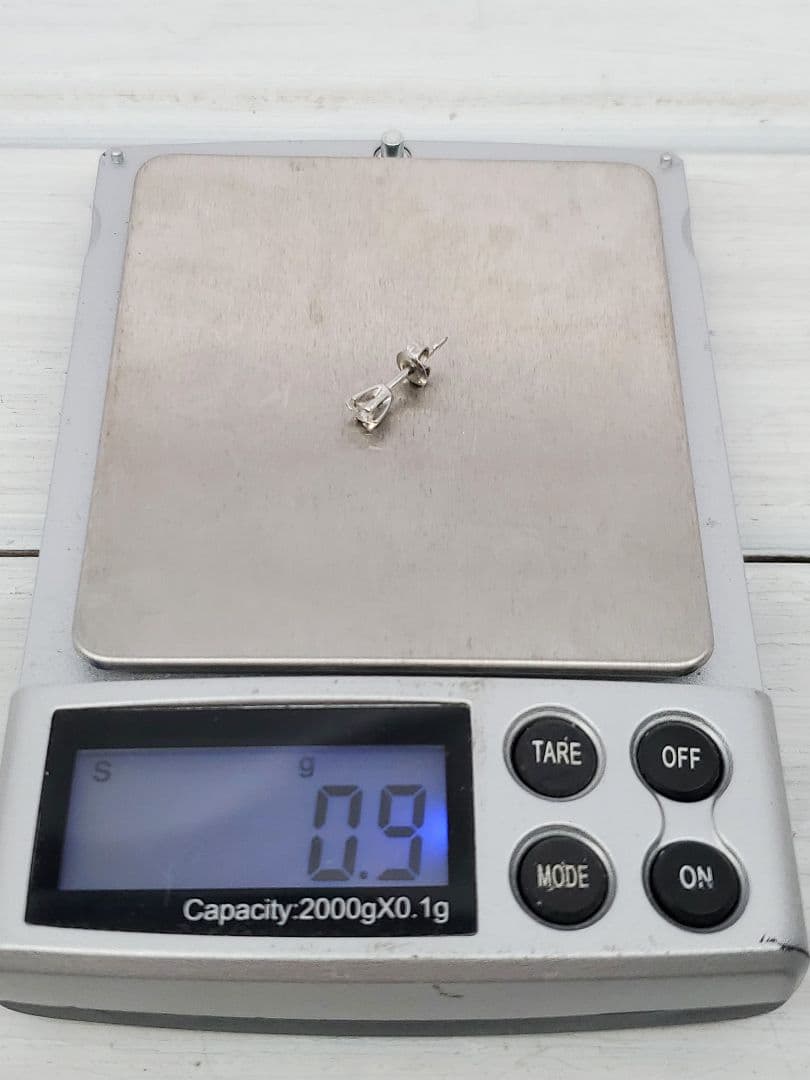 Pt900 ダイヤ　ピアス　0.11ct 片耳　ダイヤモンド