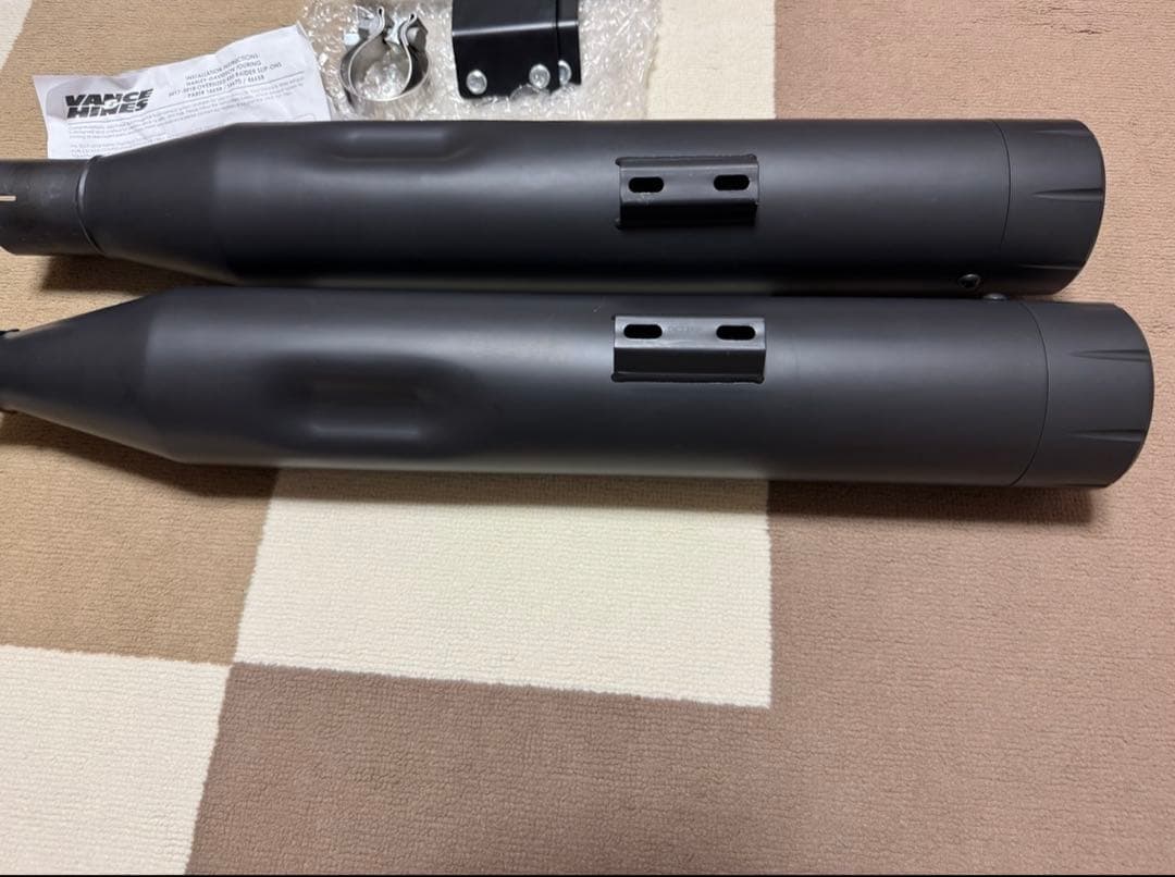 VANCE & HINES ブラックマフラーセット　ツーリングモデル用