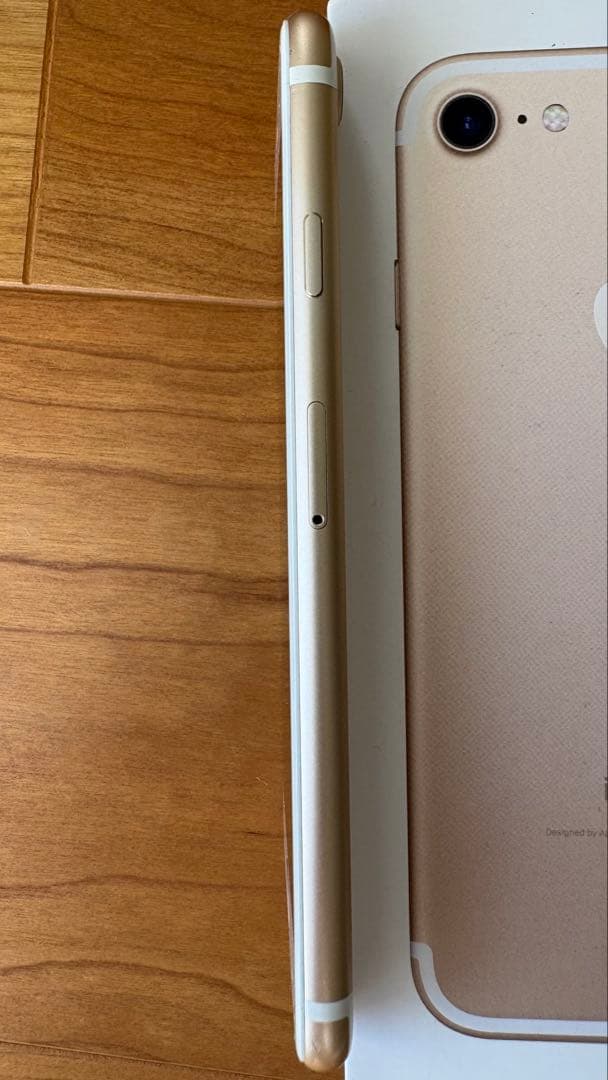 ち*ー様 Apple iPhone 7 ゴールド 256GB