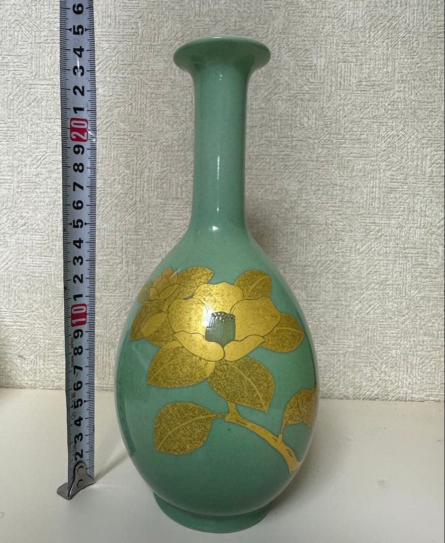 希少 九谷花生 人間国宝 吉田美統 釉裏金彩椿文 九谷焼 花器 花瓶