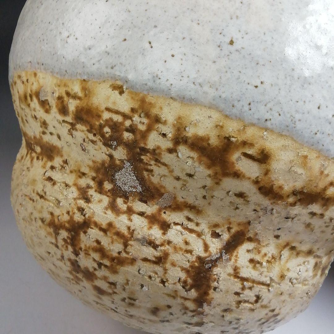 Ｔ６７９　水指　『萩焼』『大和保男 作』　共箱　茶道具