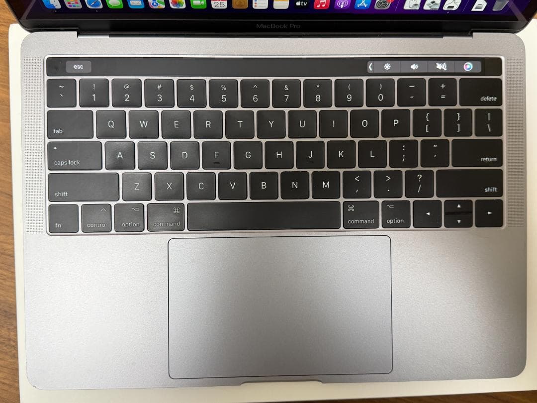 Apple MacBook A1706 13インチ スペースグレイ