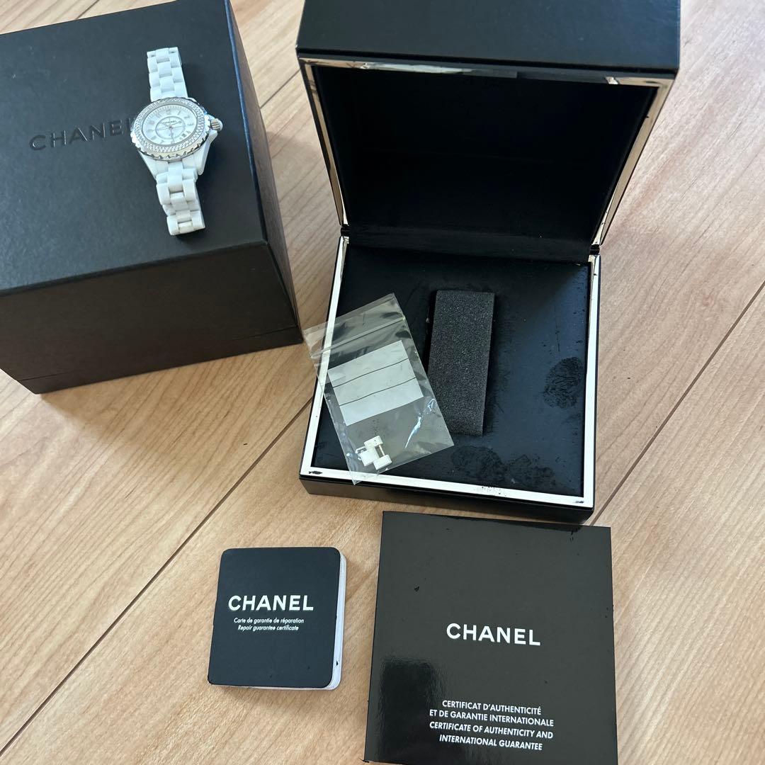 CHANEL J12 33mm 腕時計 レディース