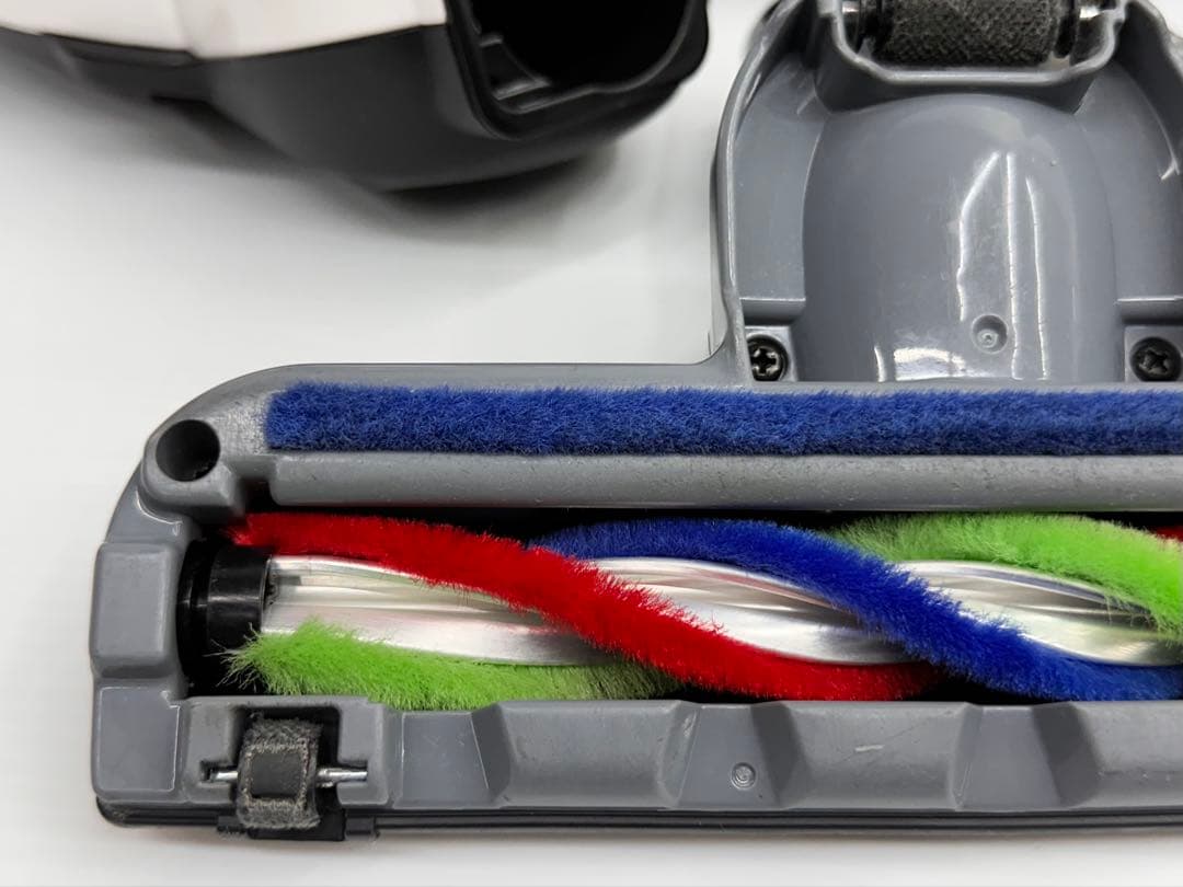 東芝　掃除機　2020年製　白　VC-C7A 本体　フルセット　中古　格安　良品