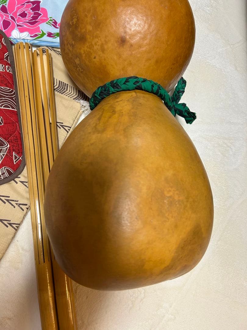 イプヘケ、プイリ(ケース)付き♪