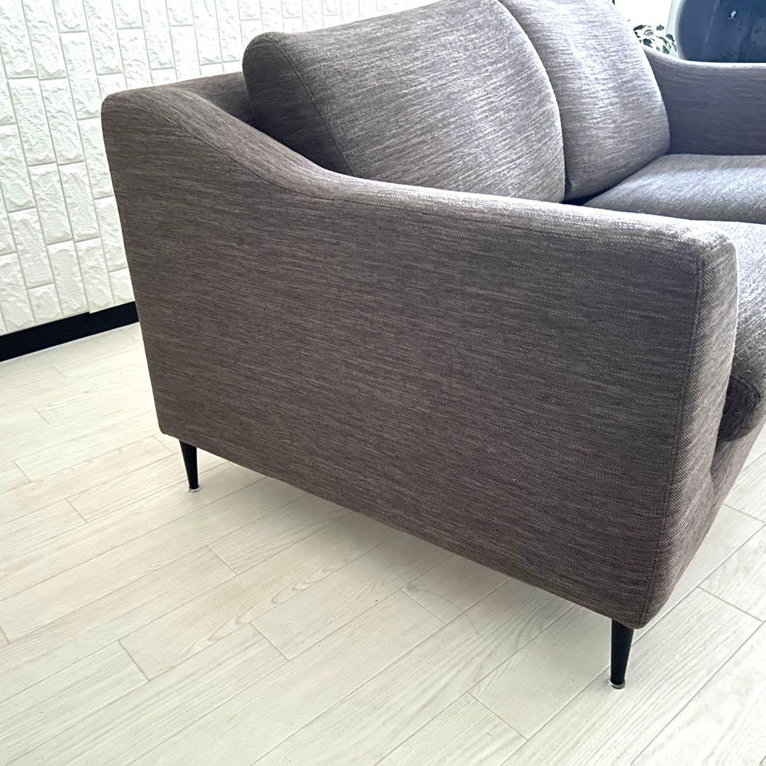 都内23区送料無料❗️ ニトリ　2人掛けワイドソファ　クッション付き✨