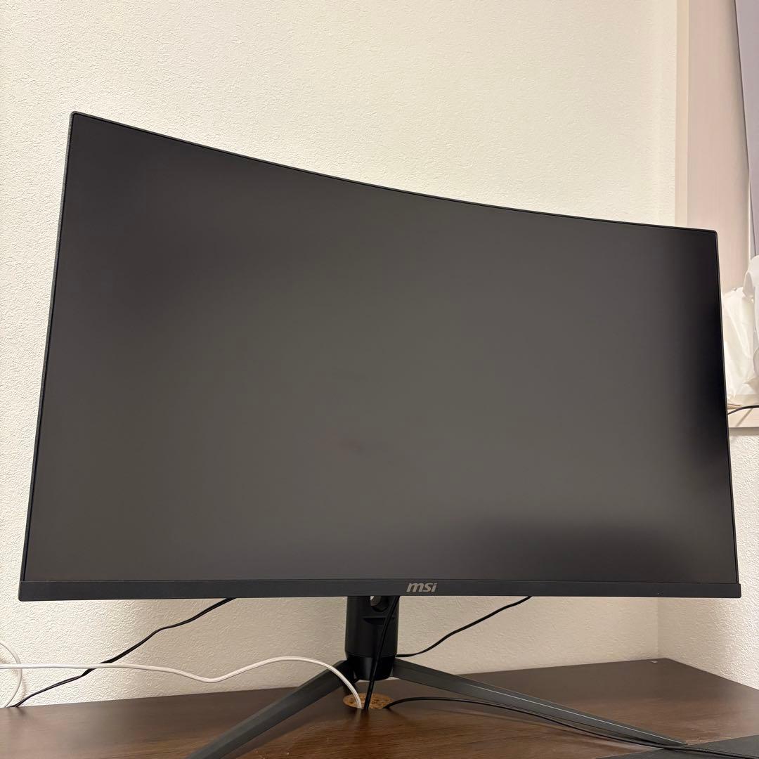 MSI 湾曲ゲーミングモニター G32CQ5P 31.5インチ/WQHD