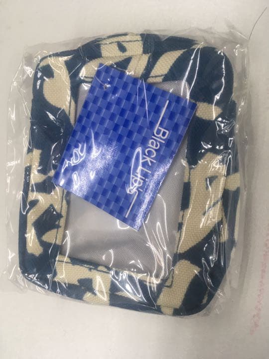 スノボー　チケットホルダー　Black Lip's いろは青2個　雪山　ネイビー