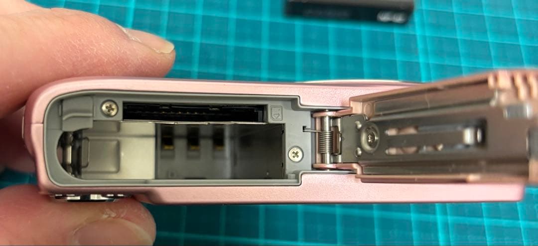 CASIO EXILIM EX-Z450 12.1メガピクセル　ピンク