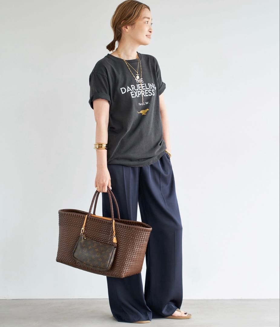 Deuxieme Classe 【PUP/プップ】BASKET