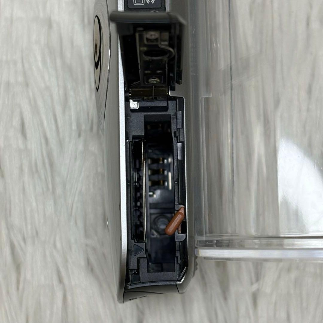 Canon IXY 510IS PC1356 充電器　箱 コンデジ　動作品