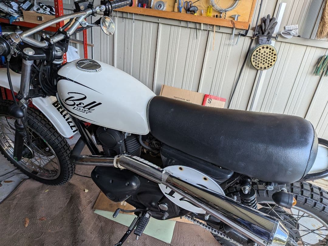 250tr左出しアップマフラー