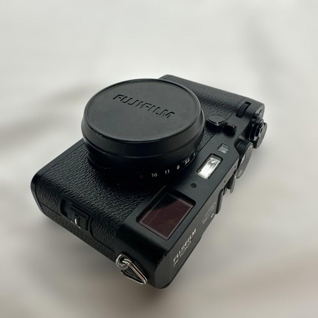 Fujifilm X100F デジタルカメラ　ショット数39枚！富士フイルム