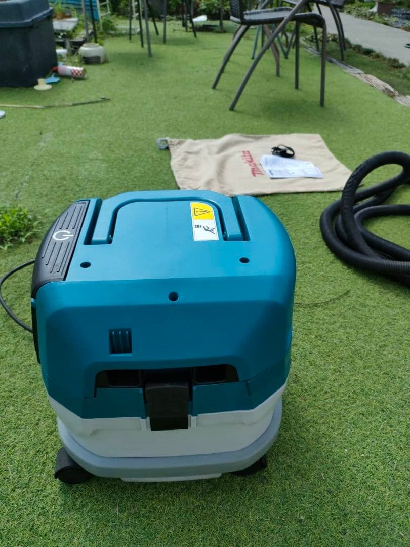 Makita VC0830　 掃除機 本体 美品　集塵機