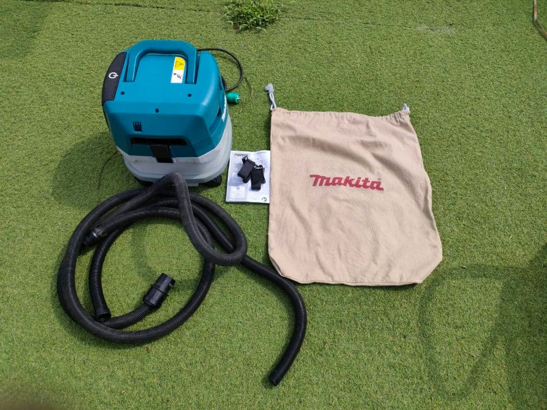 Makita VC0830　 掃除機 本体 美品　集塵機