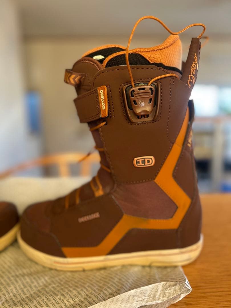 スノーボードブーツDEELUXEディーラックス ID LARA 24.5 箱付