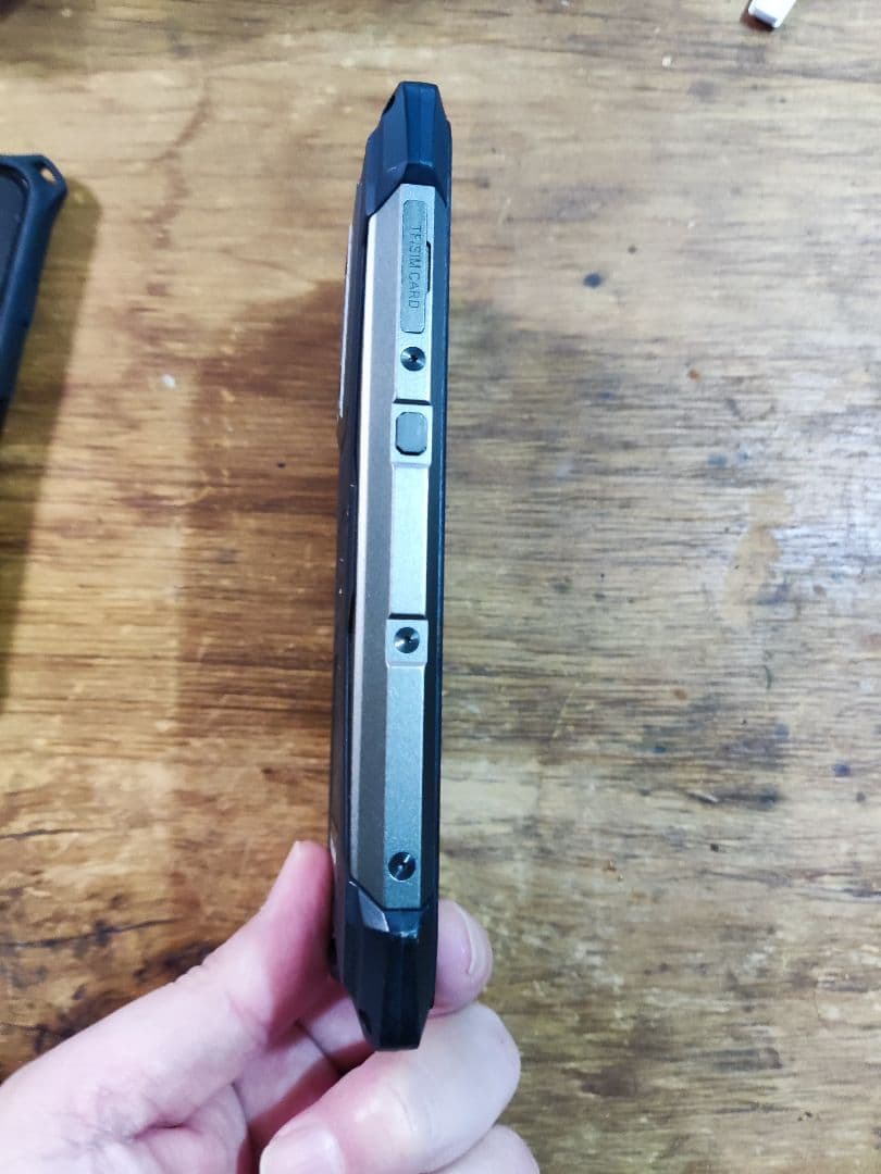 どらじじさん専用　Blackview　BV9700pro　タフネススマートフォン