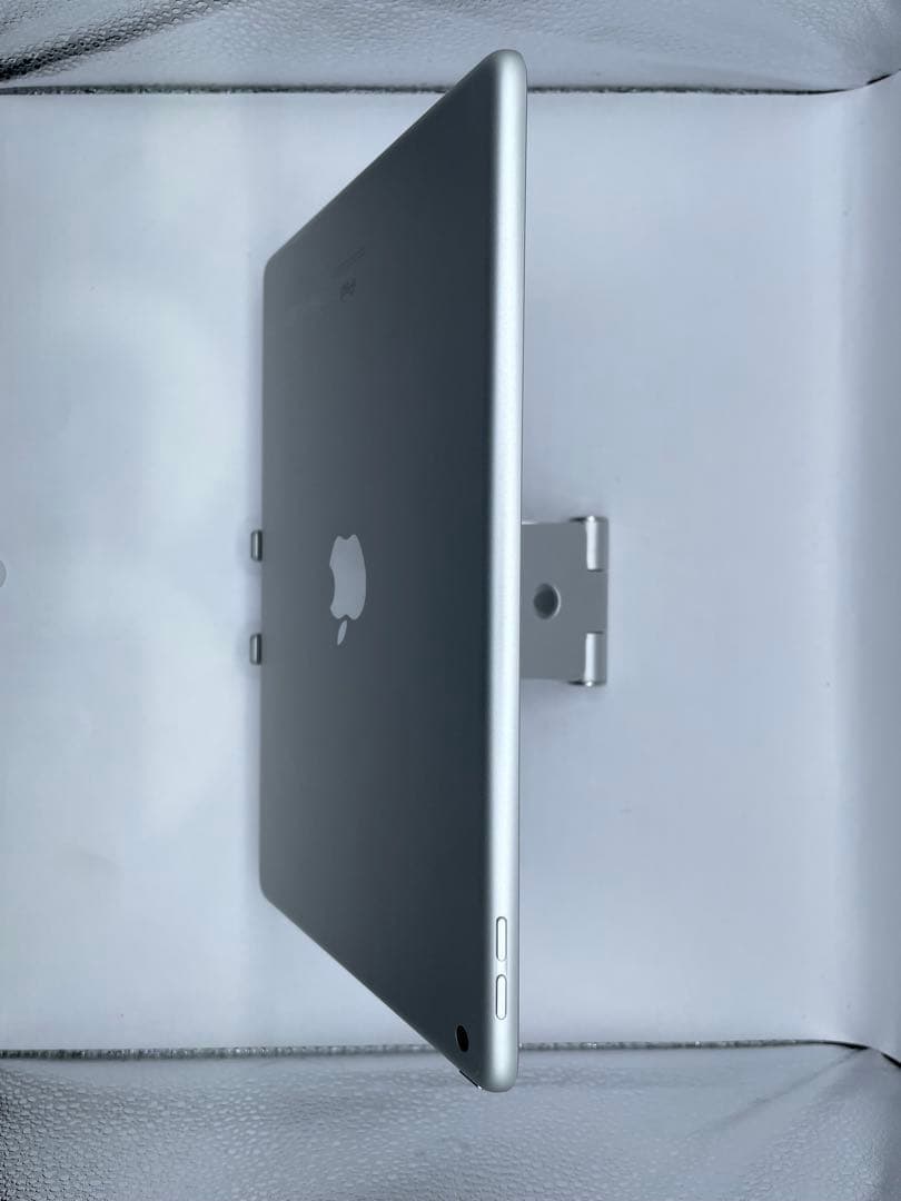 iPad 7世代 32GB 本体　バッテリー89％