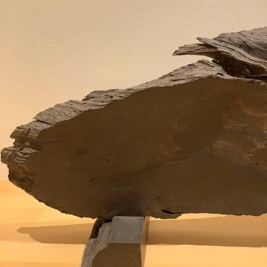 無垢材　ダークブラウン　木製置物