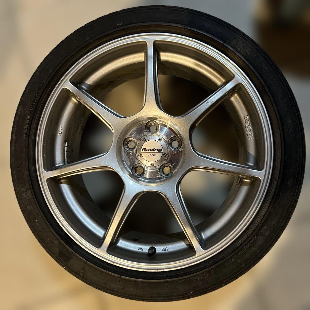 Enkei Racing 17インチタイヤホイールセット ①