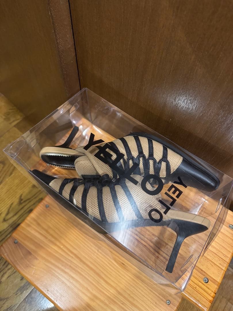 Yello スニーカーミュール