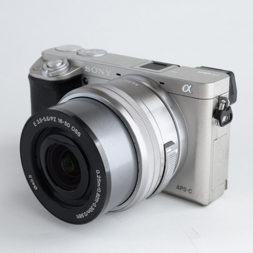 SONY α6000 + 16-50mmレンズ