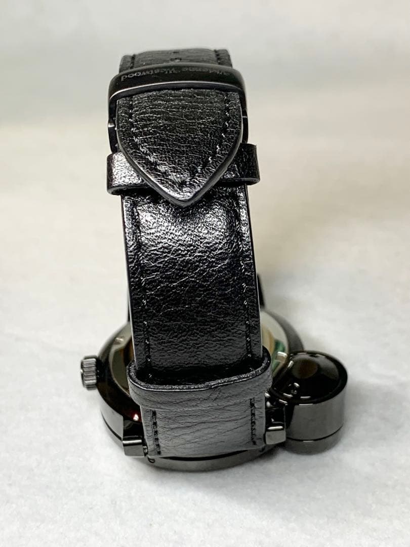 美品 ヴィヴィアンウエストウッド 腕時計 CAGEⅡ オーブ 稼働品 付属品完備