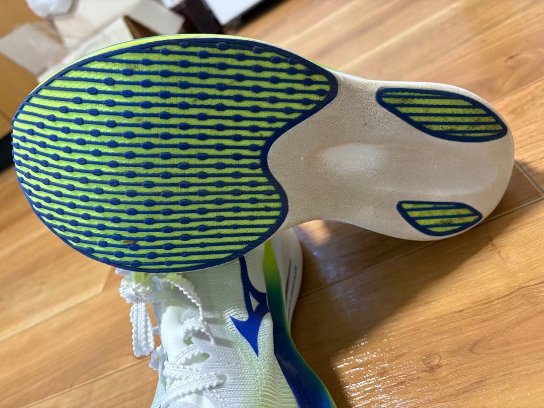 美品　お値下げしました。ミズノ　ハイパーワープエリート　メンズ27.5cm