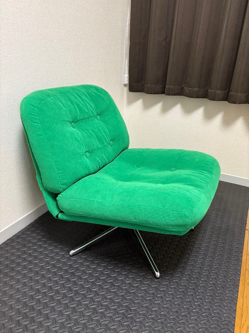 IKEA イケア　ディヴリンゲ　DYVLINGE 緑色　グリーン 1人掛けソファ