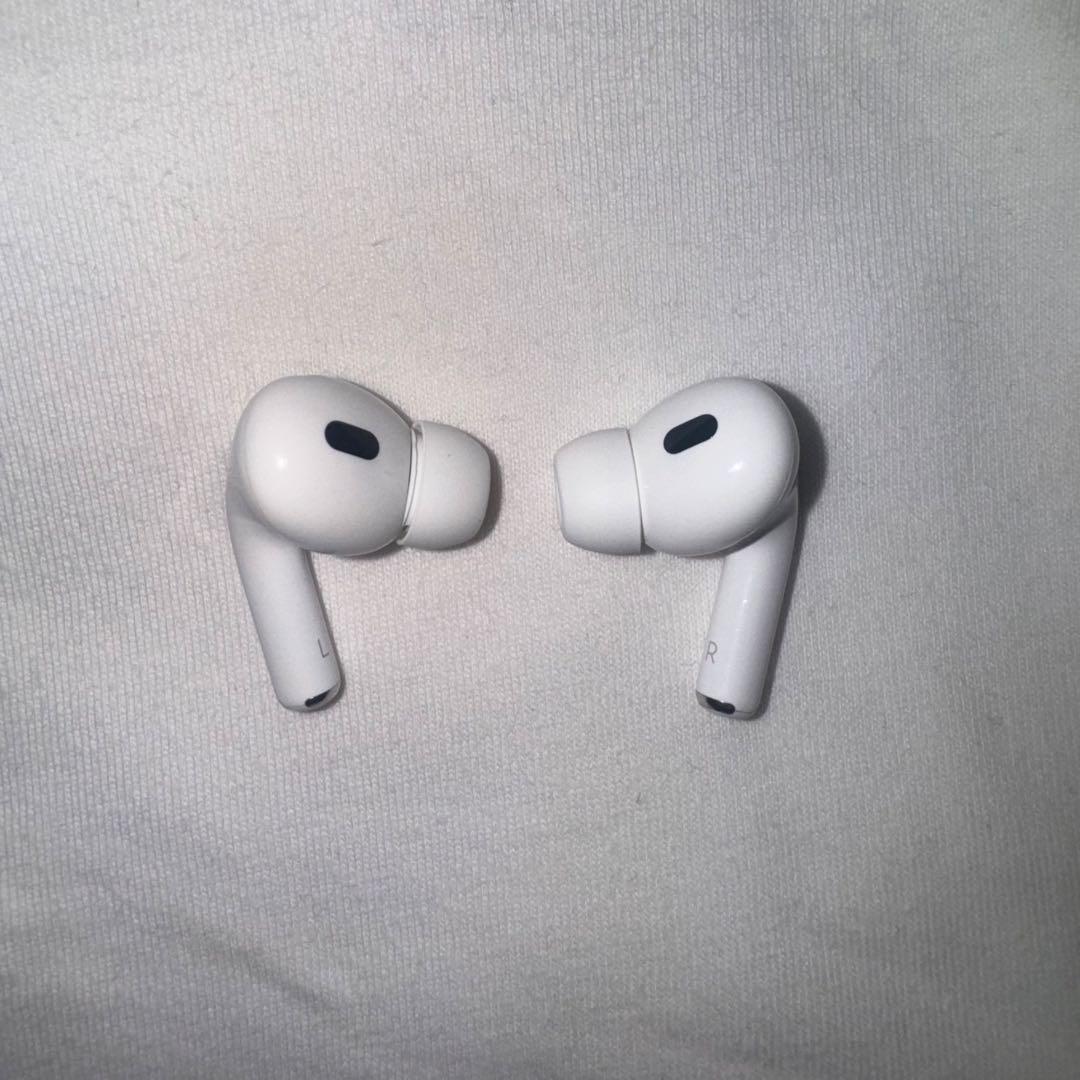 ピ*α様 Apple AirPods Pro 第二世代 Lightning