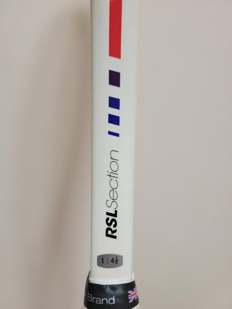 テクニファイバー硬式テニスラケット ホワイト