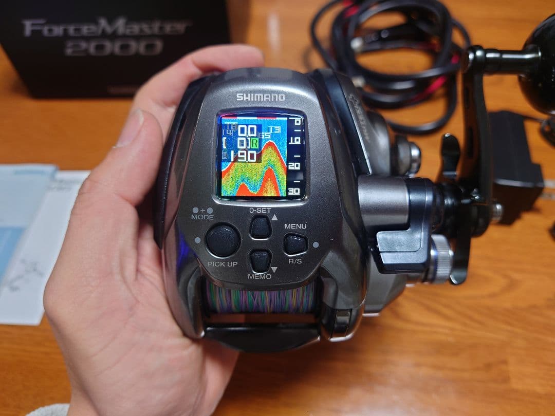 SHIMANO 24フォースマスター2000 バッテリー付き