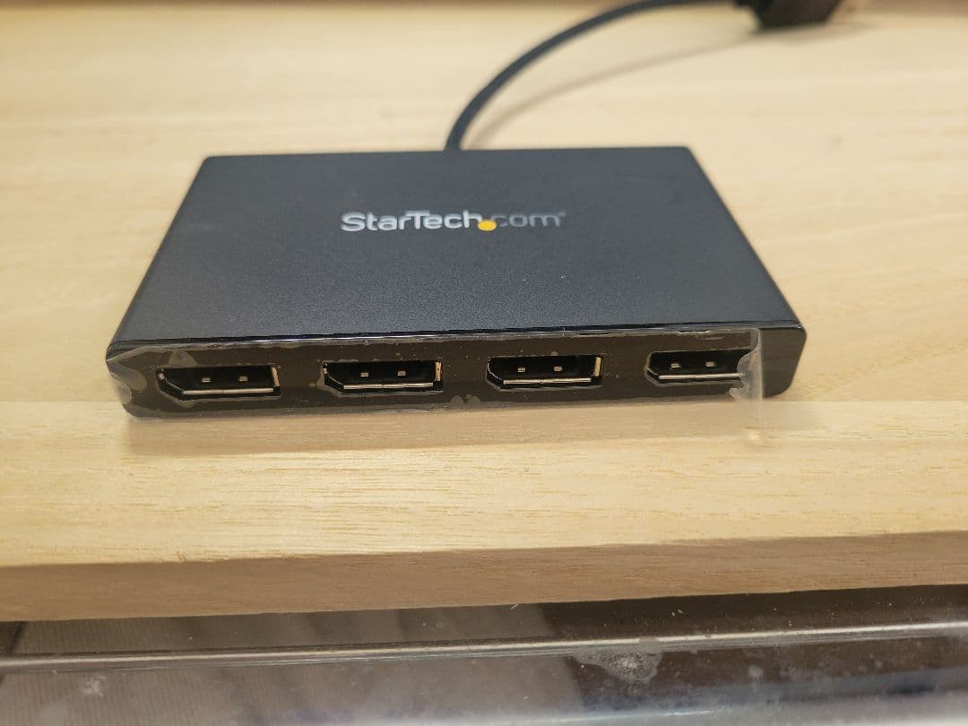 StarTech.com 4ポート HDMI変換コネクタ