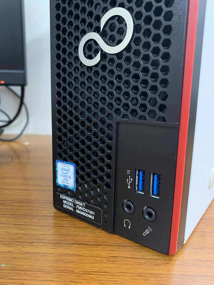 富士通 ESPRIMO D958/T i5-8500 8GB SSD512GB