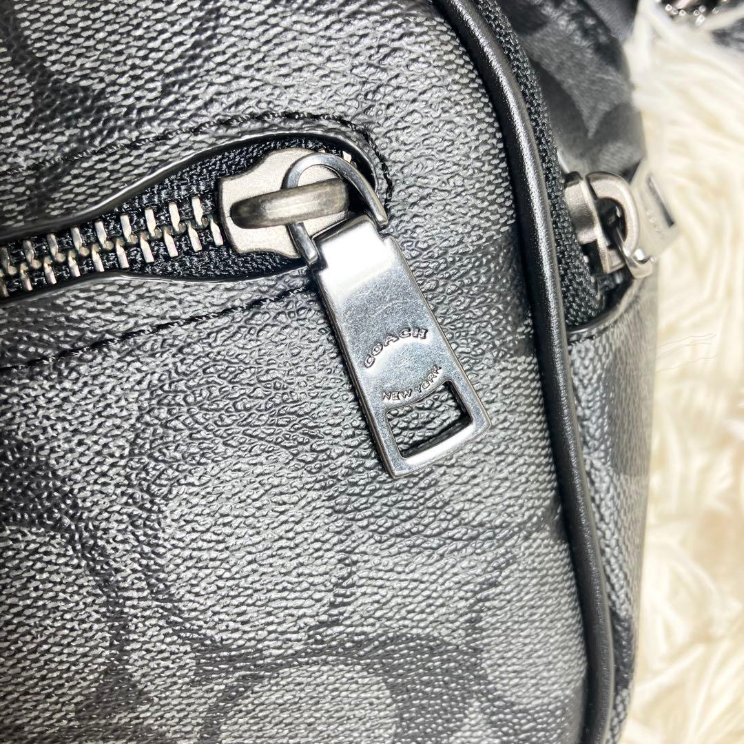 【未使用】COACH＊ボディバッグ シグネチャー チャコール PVC