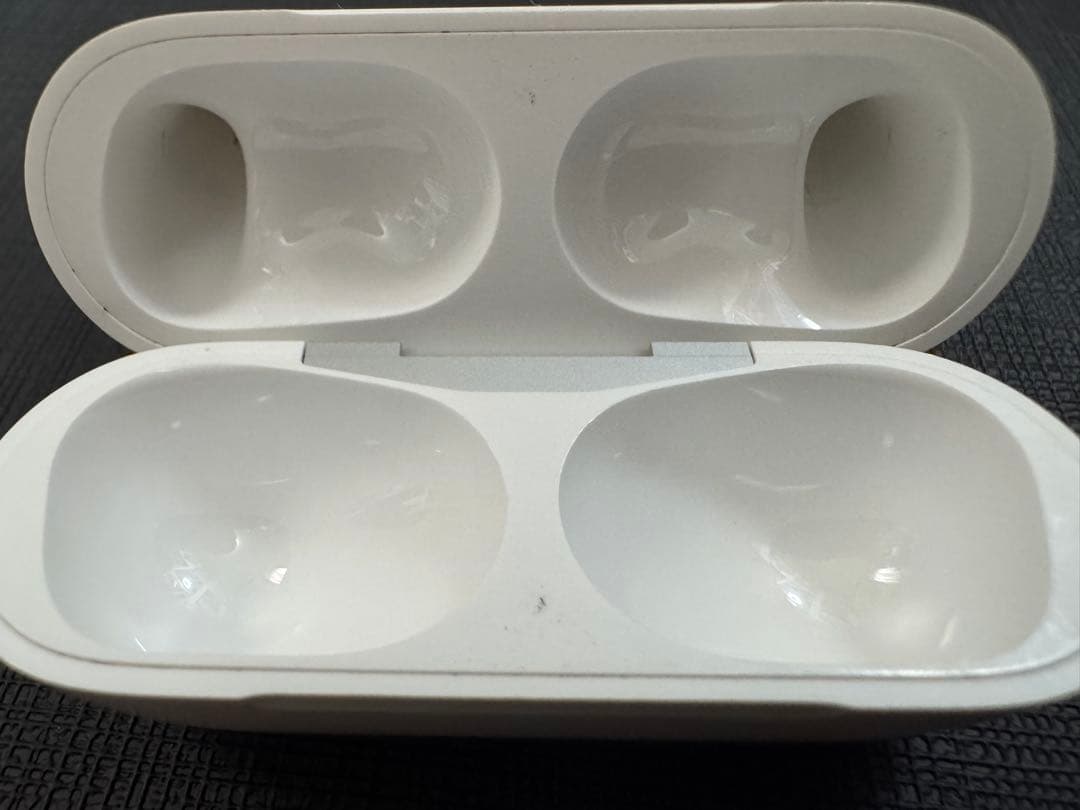 【中古品　使用済み】 Apple AirPods Pro（第2世代）