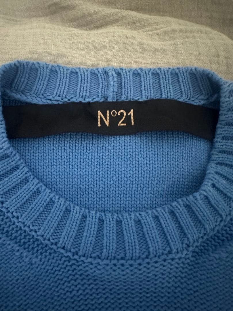 N°21 ヌメロヴェントゥーノ ロゴ サマーニット【青色】