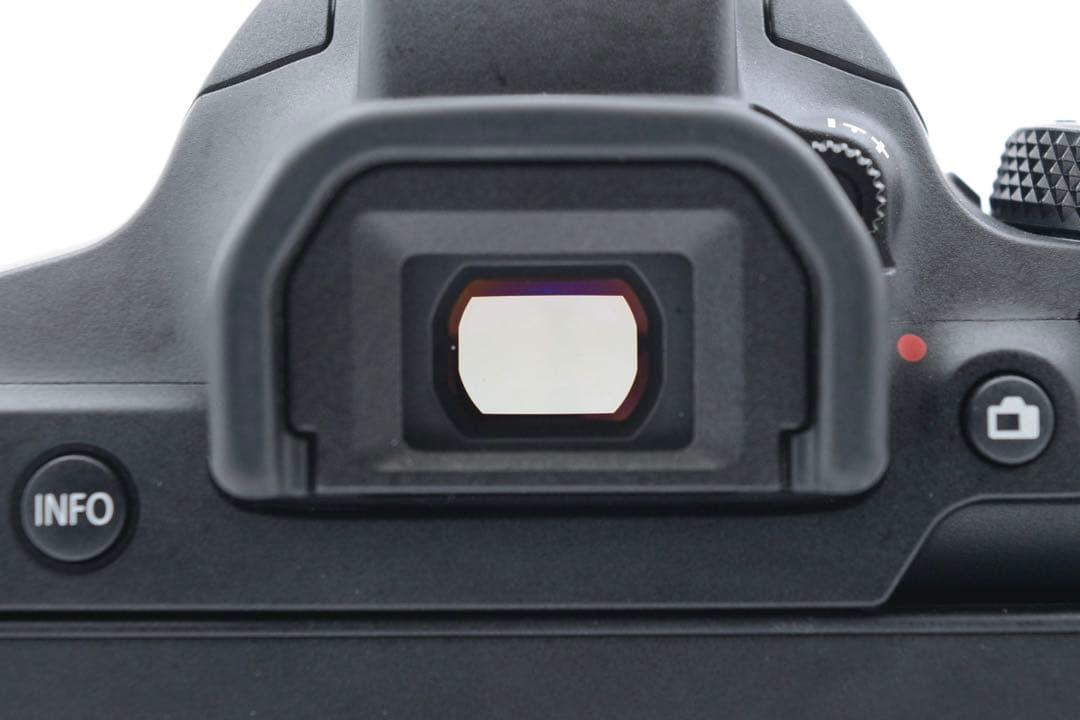 canon kiss x10i/標準&望遠&単焦点トリプルレンズセット