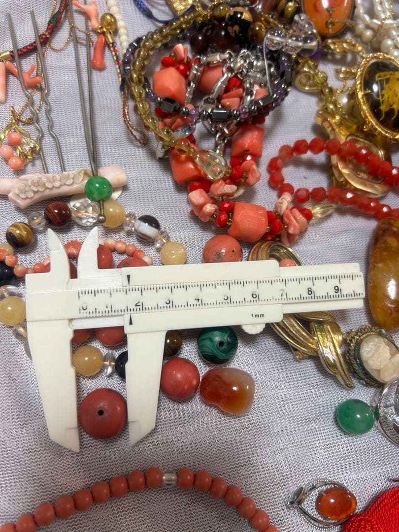 値下げアクセサリー 珊瑚風 翡翠風 パール ネックレス 数珠等 色々 大量セット