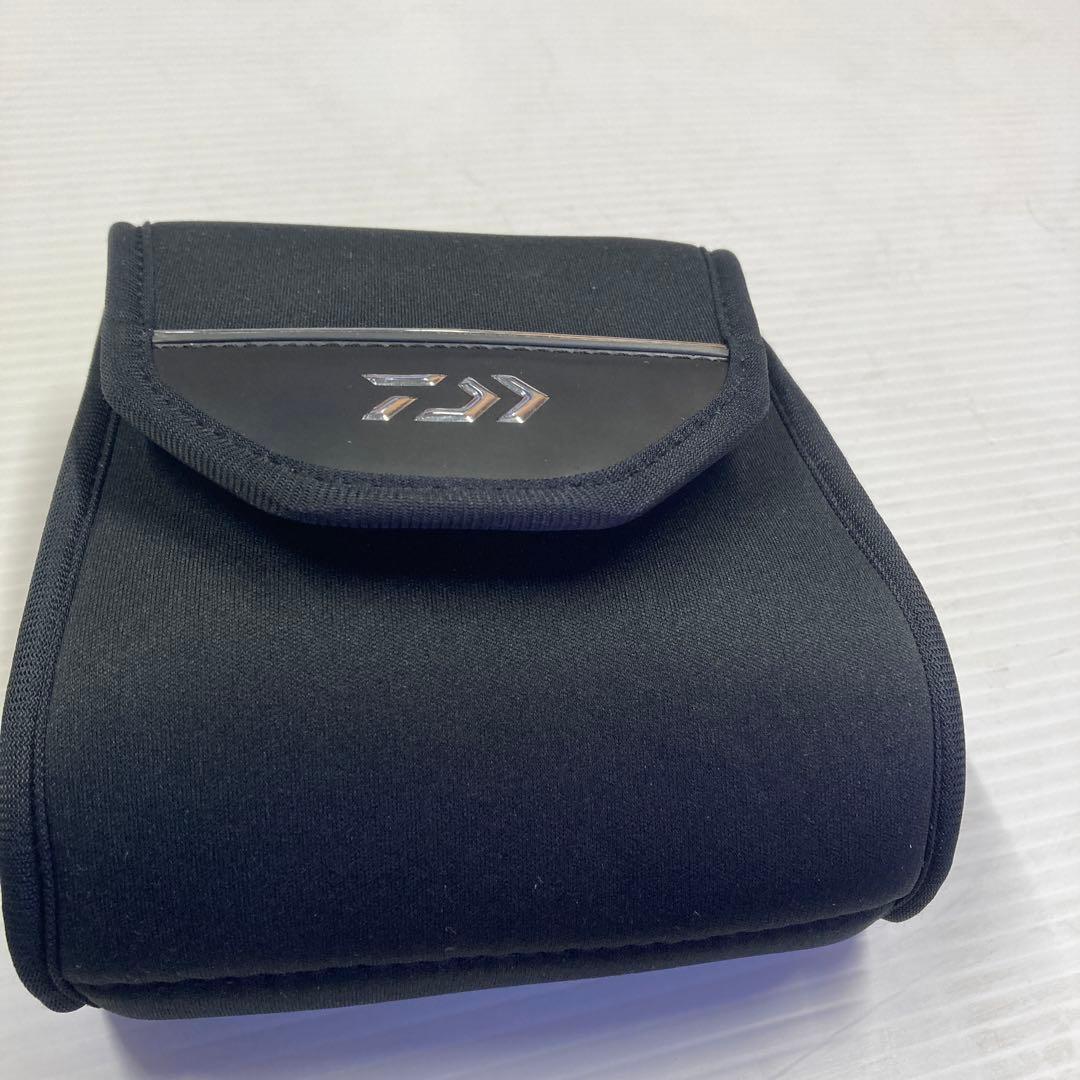 お買い得　極美品　ダイワ　22トーナメント　イソ2500XH-LBD