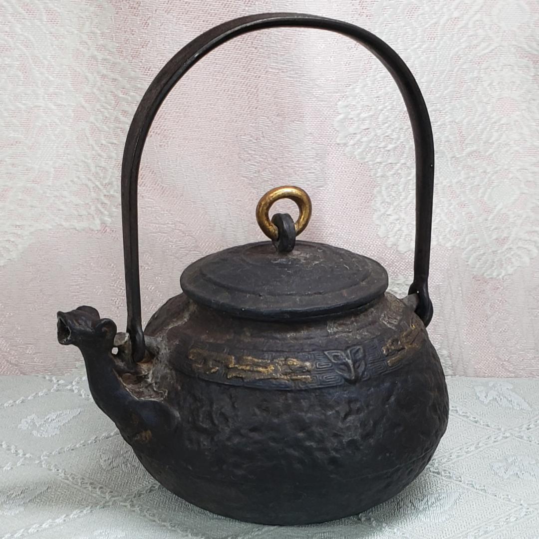 ◆『金寿堂 雨宮宗兵衛 金環摘蓋金銀象嵌饕餮紋獣口鉄瓶』 金壽堂◆検）雨宮宗