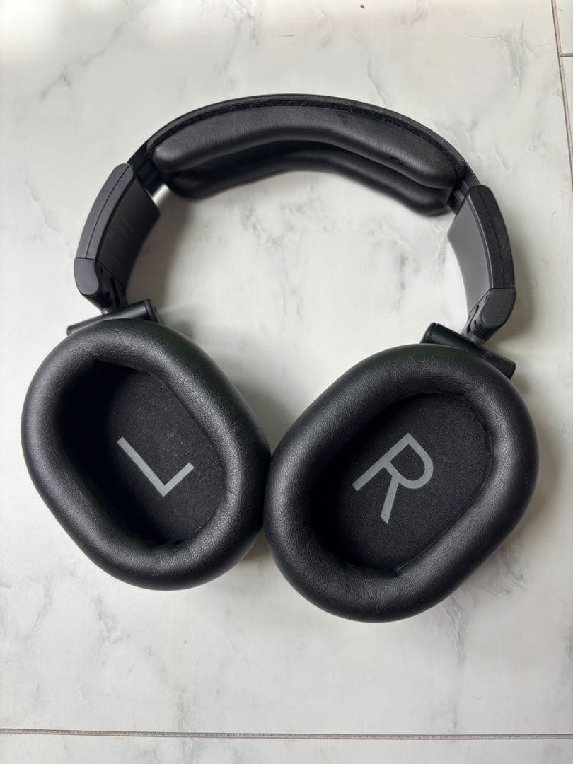 Hi-x60 Austrian Audio モニターヘッドフォン　密閉型