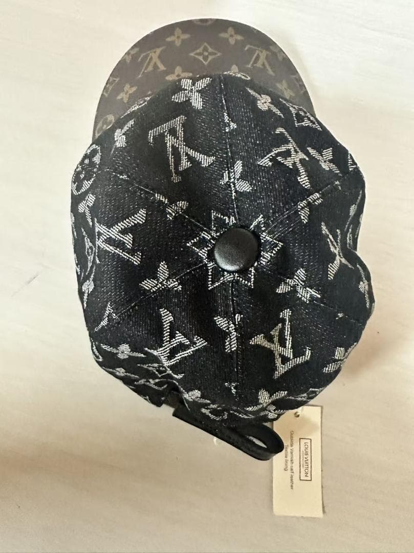 ルイ・ヴィトン モノグラム ツートーン キャップ