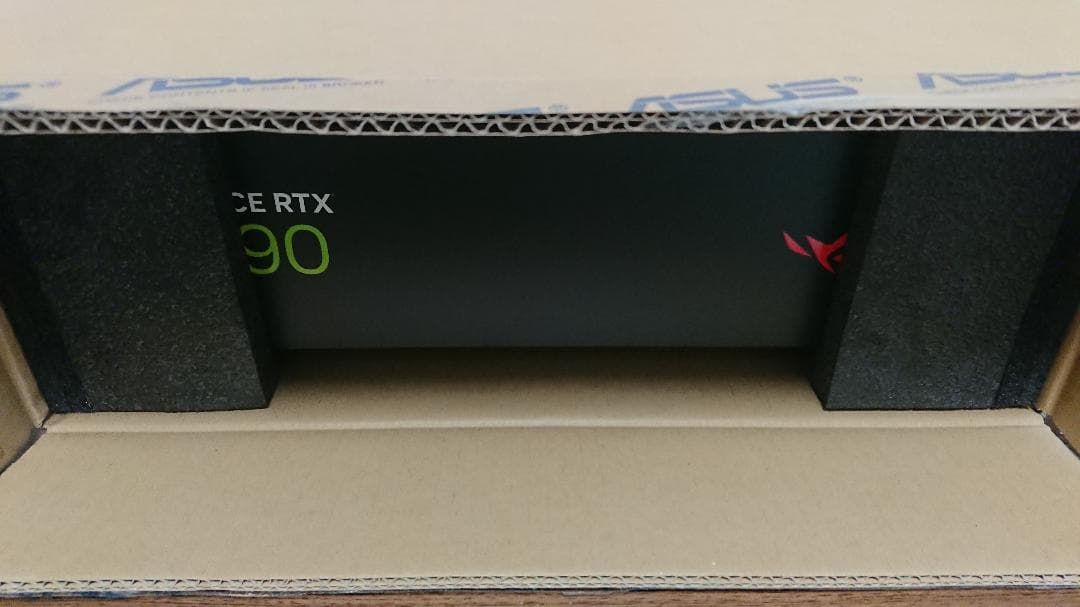 楽一番 ROG Strix GeForce RTX 4090 OC